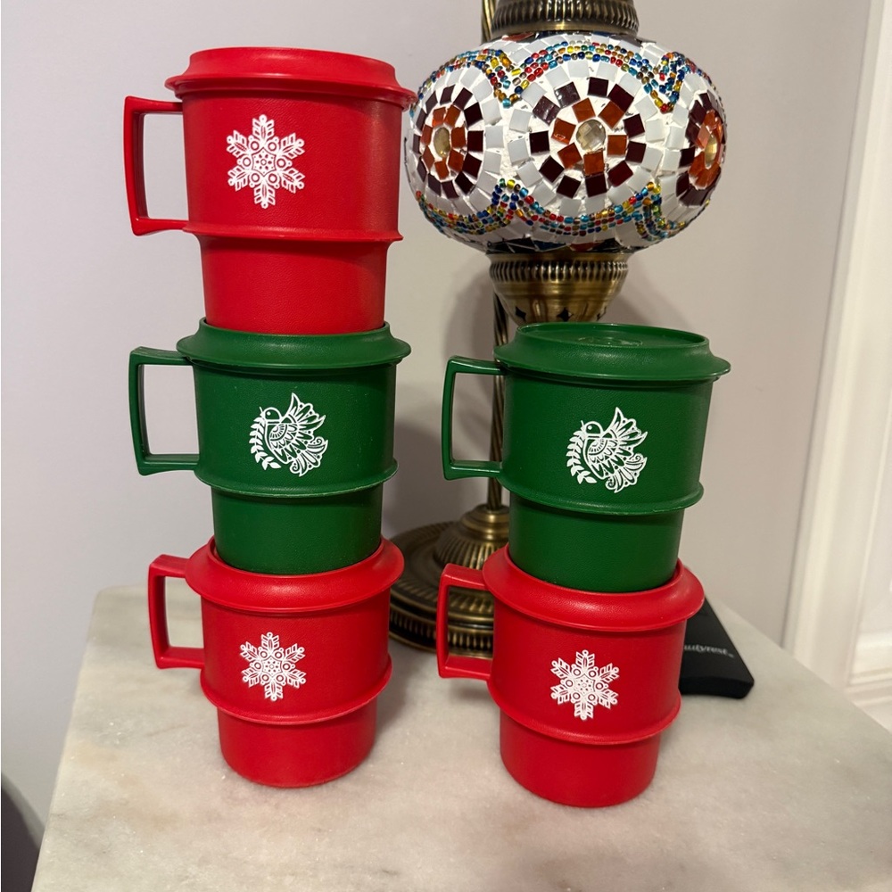 Tupperware Red and Green Holiday Mugs